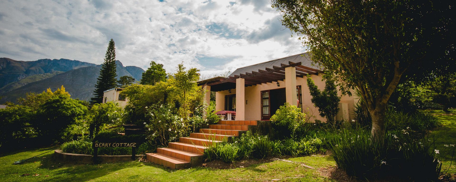 Wildebraam Berry Estate - Cottage Accommodation Swellendam